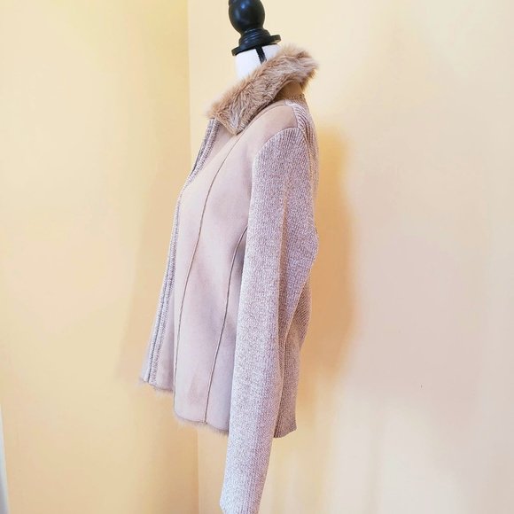~Chic Suede/ Faux Fur Zip-Up Sweater~ - Picture 2 of 7